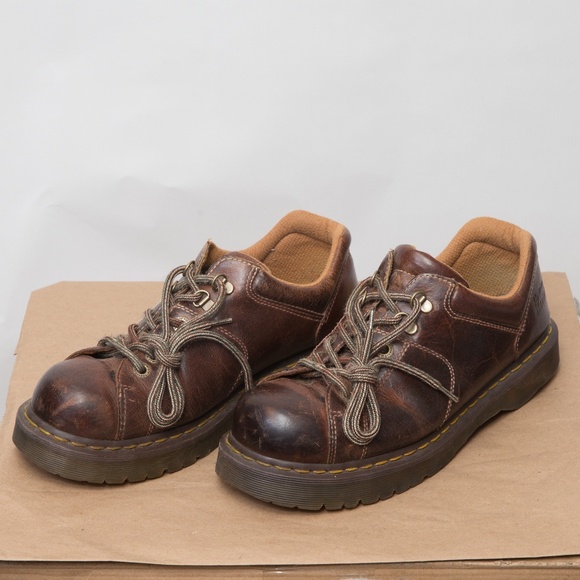 dr martens 10940